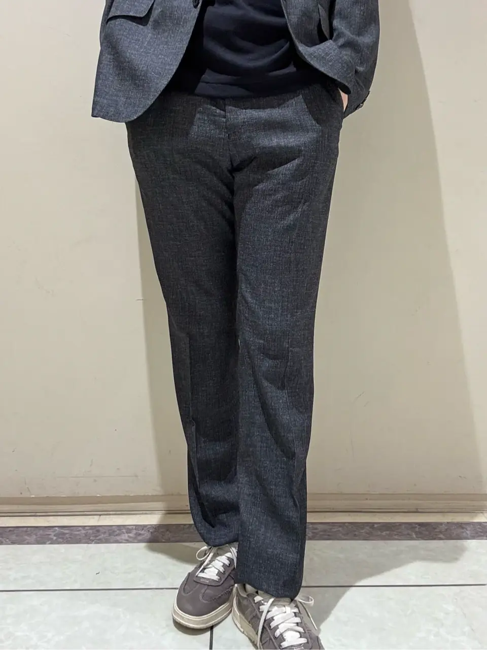 JOSEPH ABBOUD 近藤 コーディネート画像