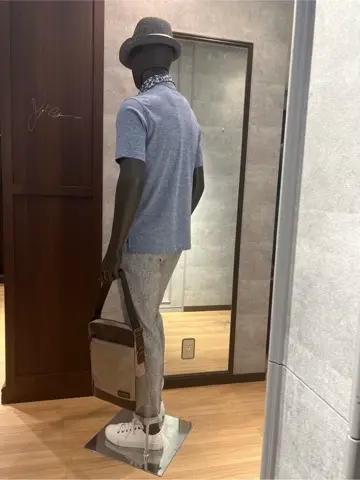 JOSEPH ABBOUD 上條 コーディネート画像