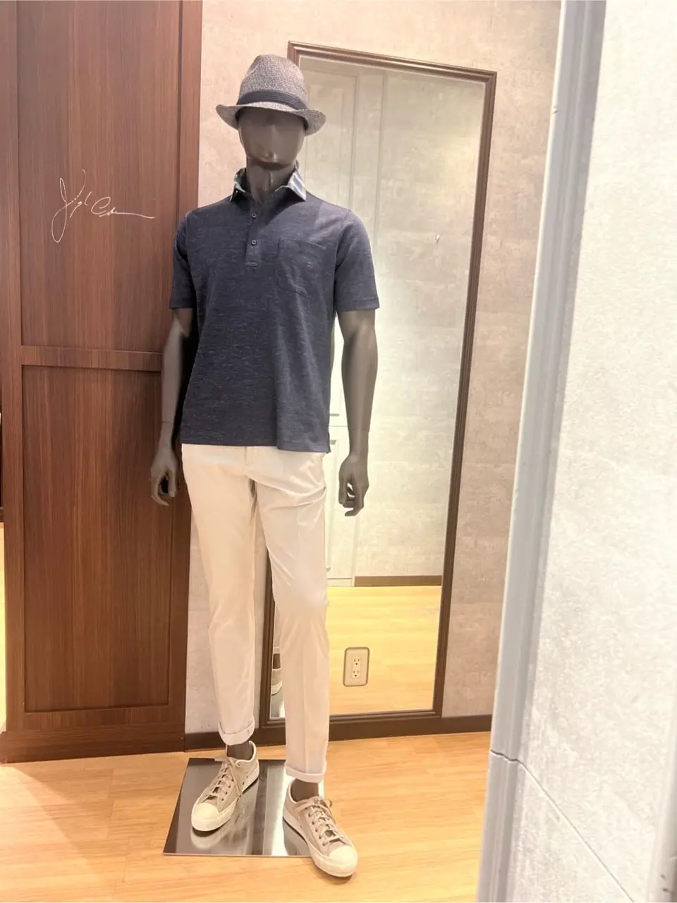 JOSEPH ABBOUD 上條 コーディネート画像