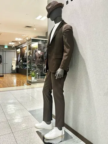 JOSEPH ABBOUD 上田 コーディネート画像