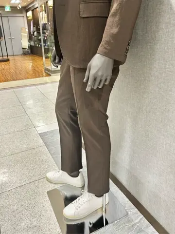 JOSEPH ABBOUD 上田 コーディネート画像