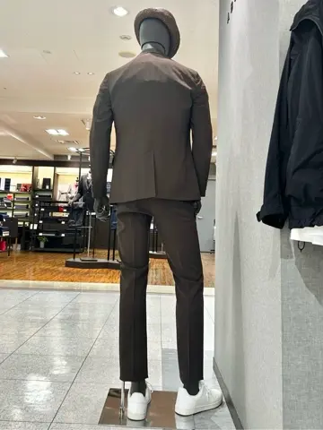 JOSEPH ABBOUD 上田 コーディネート画像