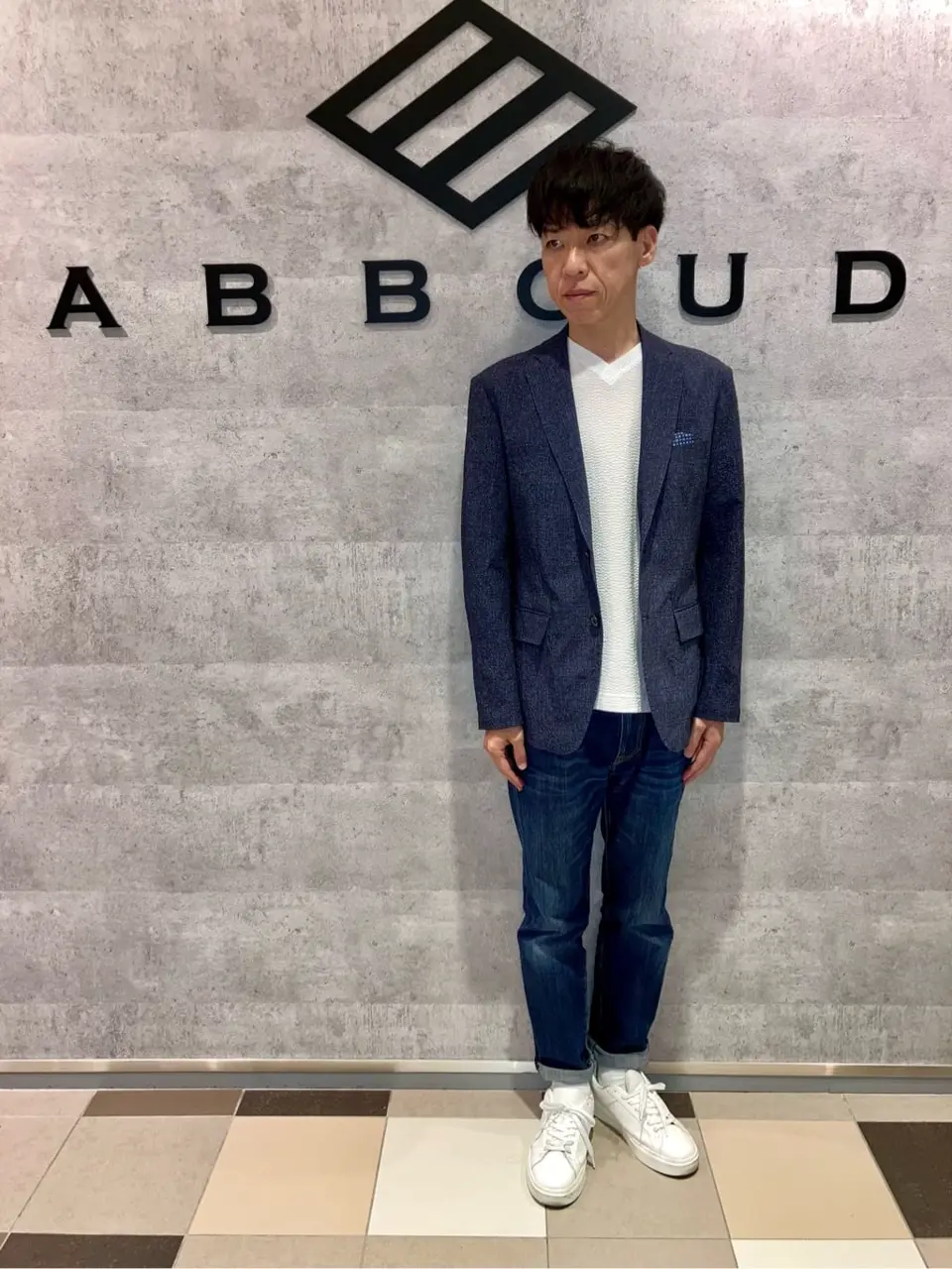 JOSEPH ABBOUD 足立 コーディネート画像