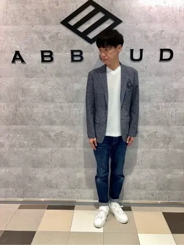 JOSEPH ABBOUD 足立 コーディネート画像