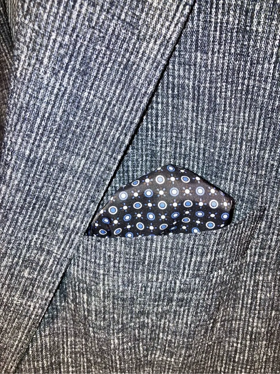 JOSEPH ABBOUD 足立 コーディネート画像