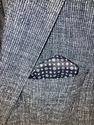 JOSEPH ABBOUD 足立 コーディネート画像