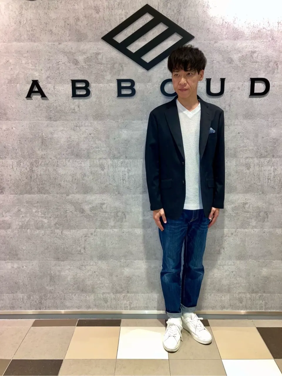 JOSEPH ABBOUD 足立 コーディネート画像