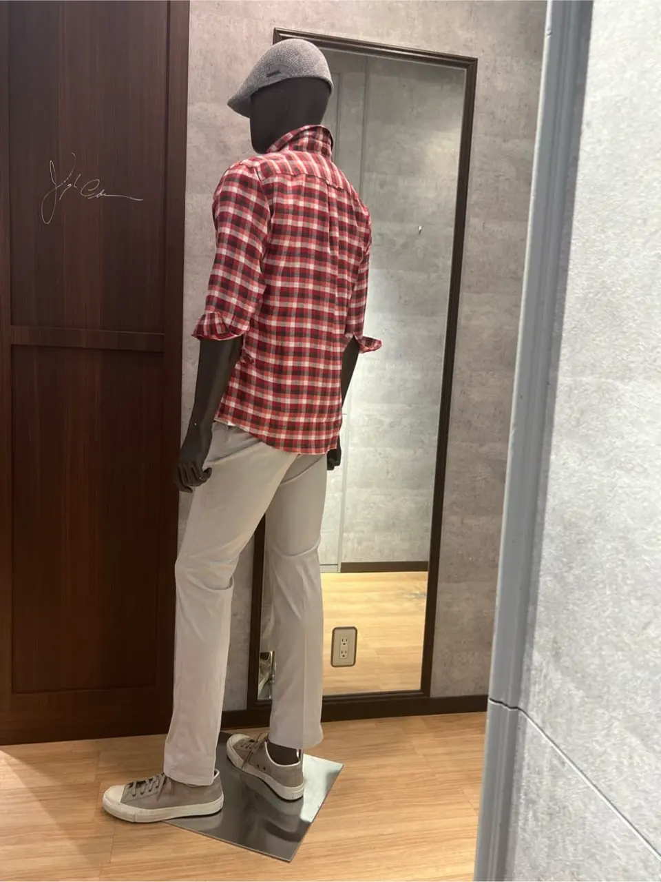 JOSEPH ABBOUD 上條 コーディネート画像