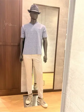 JOSEPH ABBOUD 上條 コーディネート画像