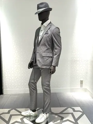 JOSEPH ABBOUD 石川 コーディネート画像
