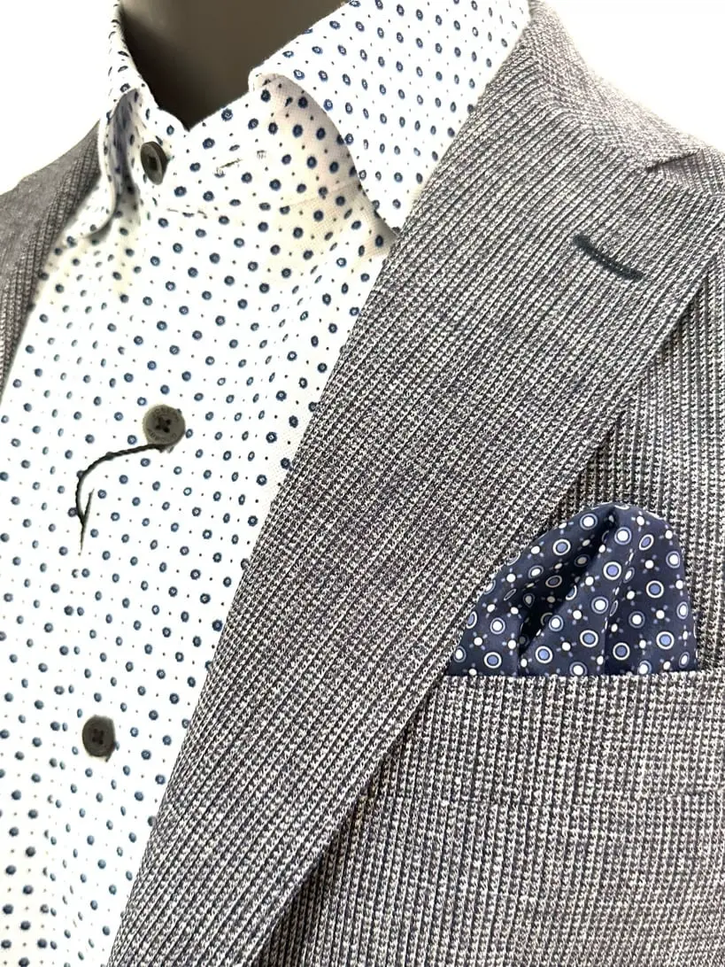 JOSEPH ABBOUD 石川 コーディネート画像