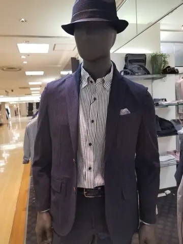 JOSEPH ABBOUD スタッフ コーディネート画像