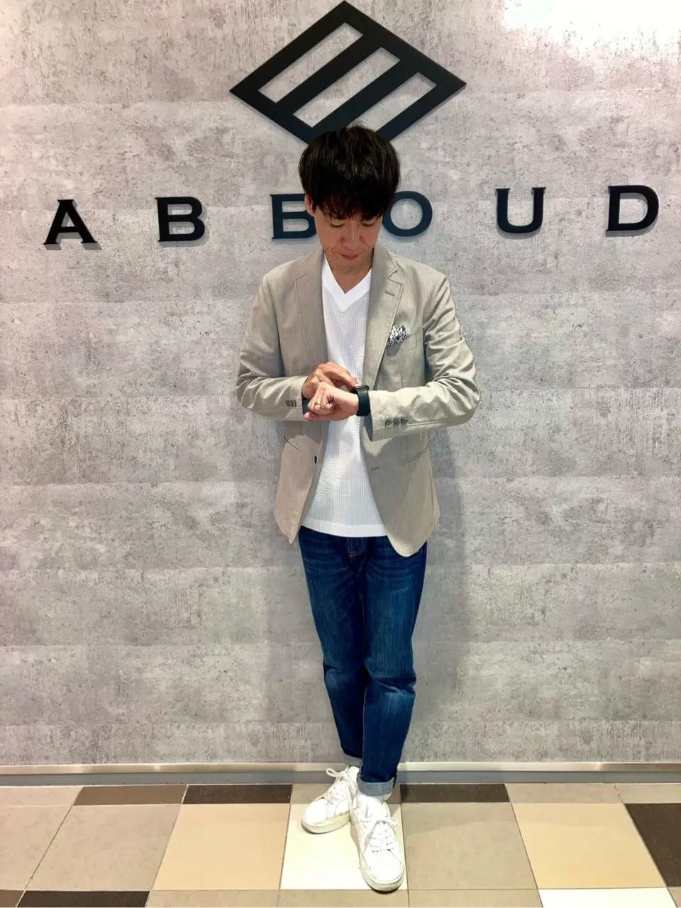 JOSEPH ABBOUD 足立 コーディネート画像