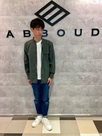 JOSEPH ABBOUD 足立 コーディネート画像