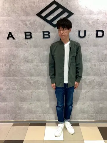 JOSEPH ABBOUD 足立 コーディネート画像