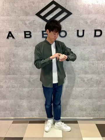 JOSEPH ABBOUD 足立 コーディネート画像