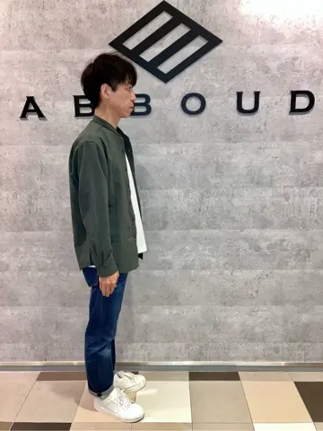 JOSEPH ABBOUD 足立 コーディネート画像