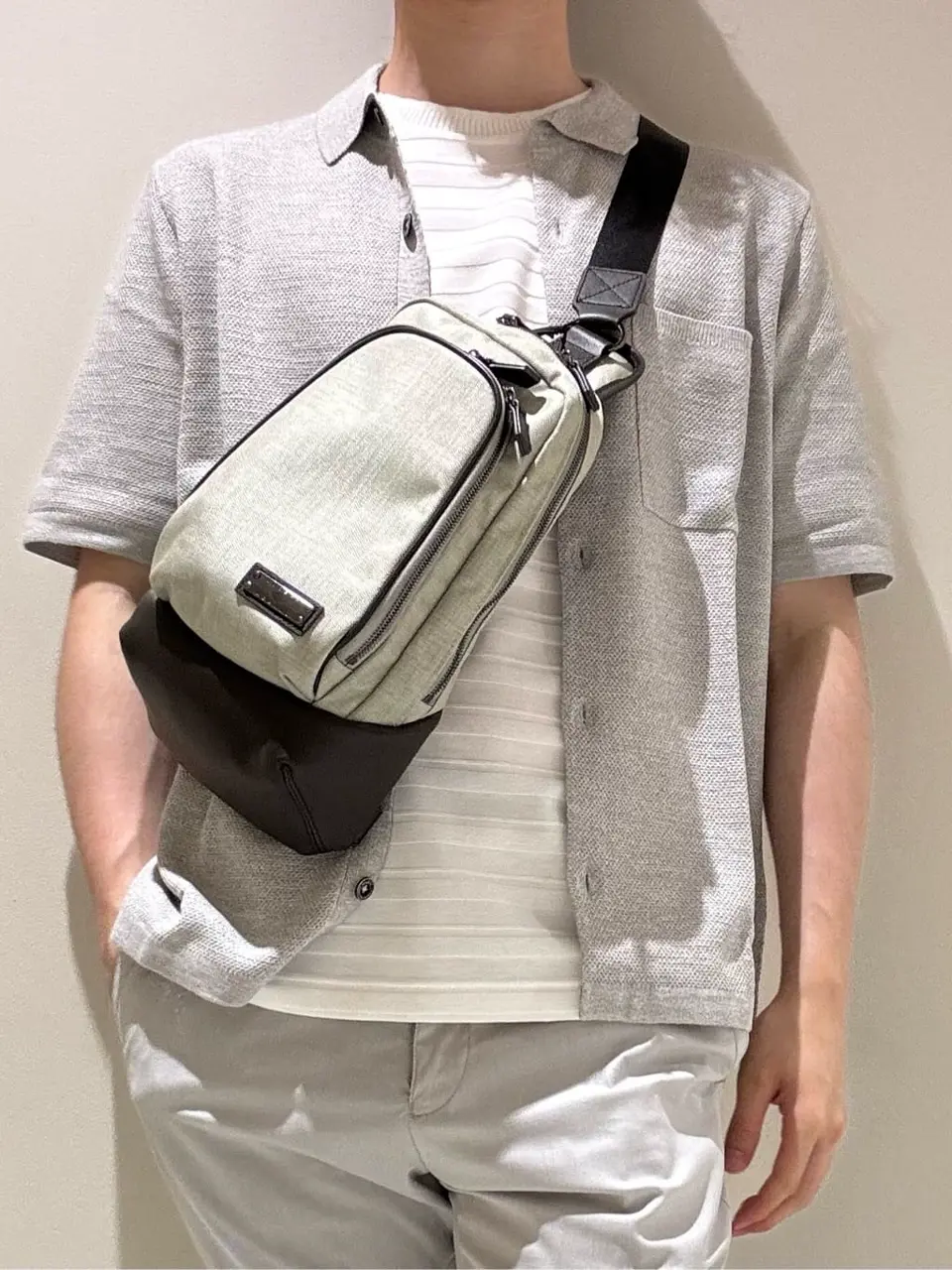 JOSEPH ABBOUD 近藤 コーディネート画像