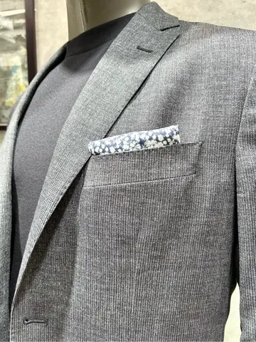 JOSEPH ABBOUD 二澤 コーディネート画像