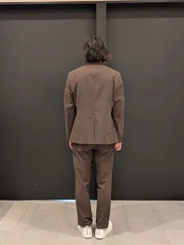 JOSEPH ABBOUD 畑岡 コーディネート画像