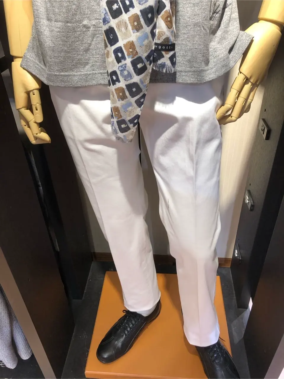 JOSEPH ABBOUD 山口 コーディネート画像