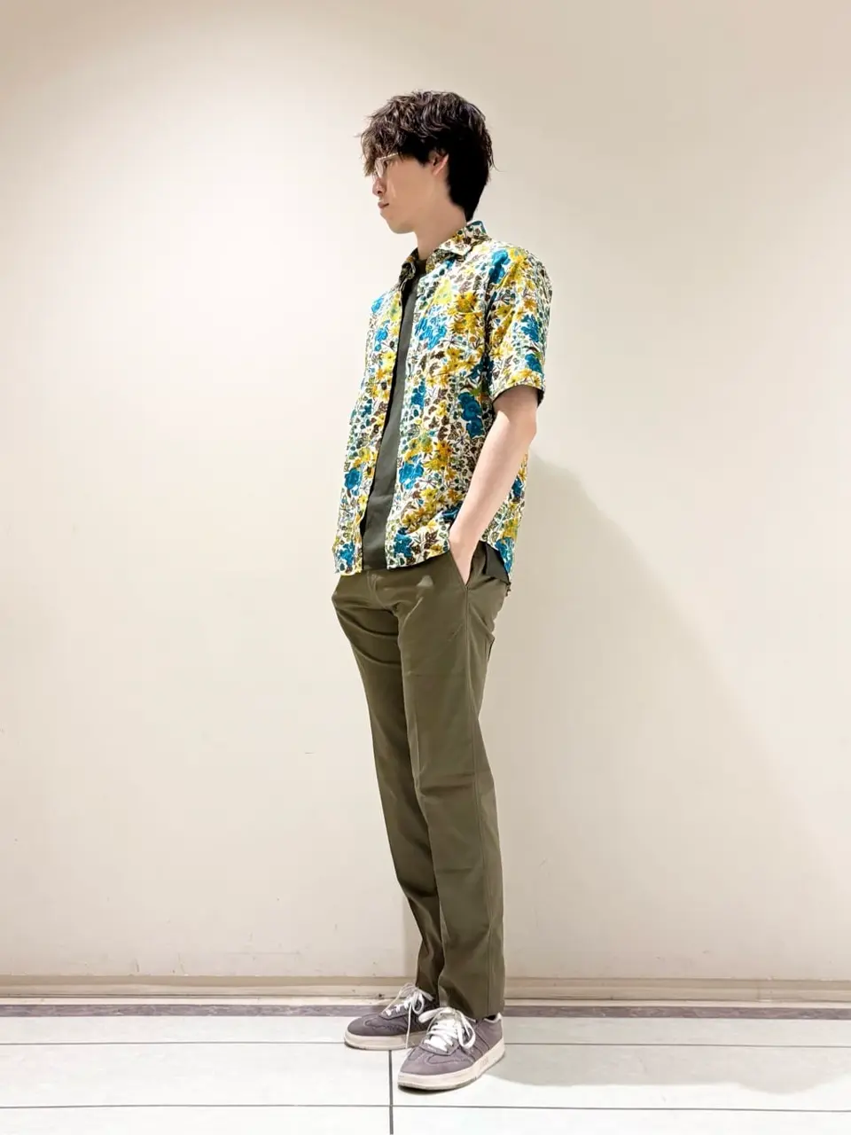 JOSEPH ABBOUD 近藤 コーディネート画像