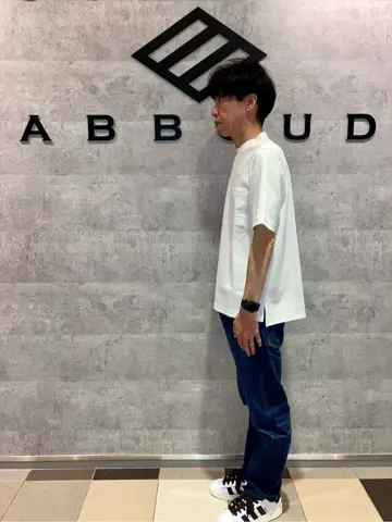 JOSEPH ABBOUD 足立 コーディネート画像