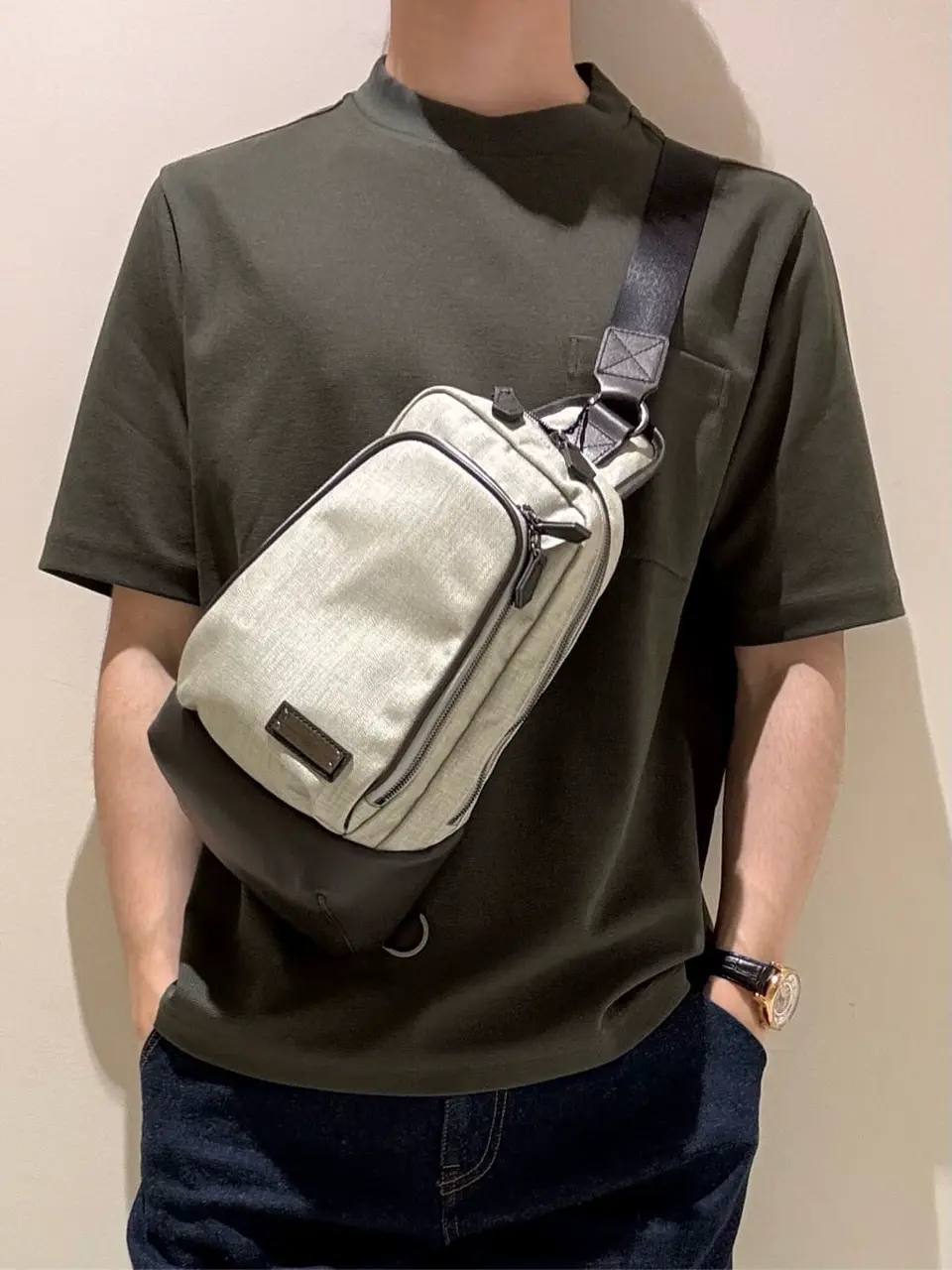 JOSEPH ABBOUD 近藤 コーディネート画像