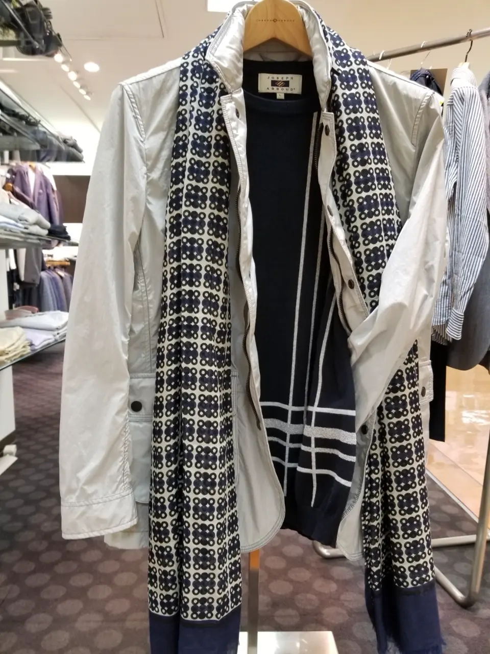  スタッフ コーディネート画像