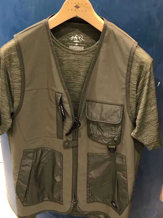 JOSEPH ABBOUD 西村 コーディネート画像