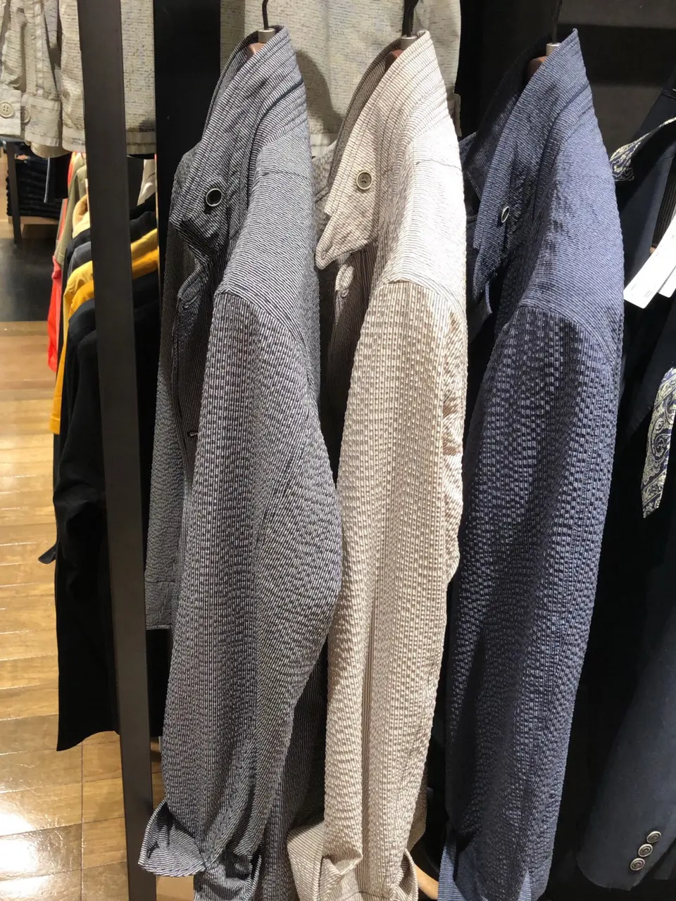 JOSEPH ABBOUD 新林 コーディネート画像