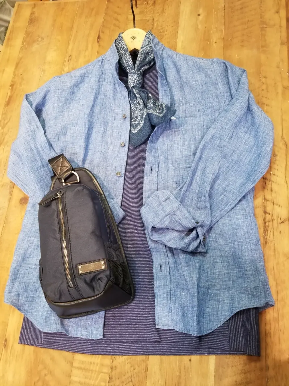 JOSEPH ABBOUD スタッフ コーディネート画像