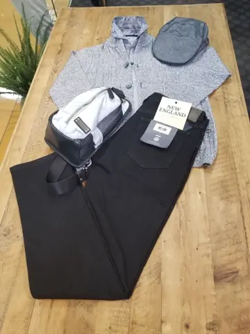 JOSEPH ABBOUD スタッフ コーディネート画像