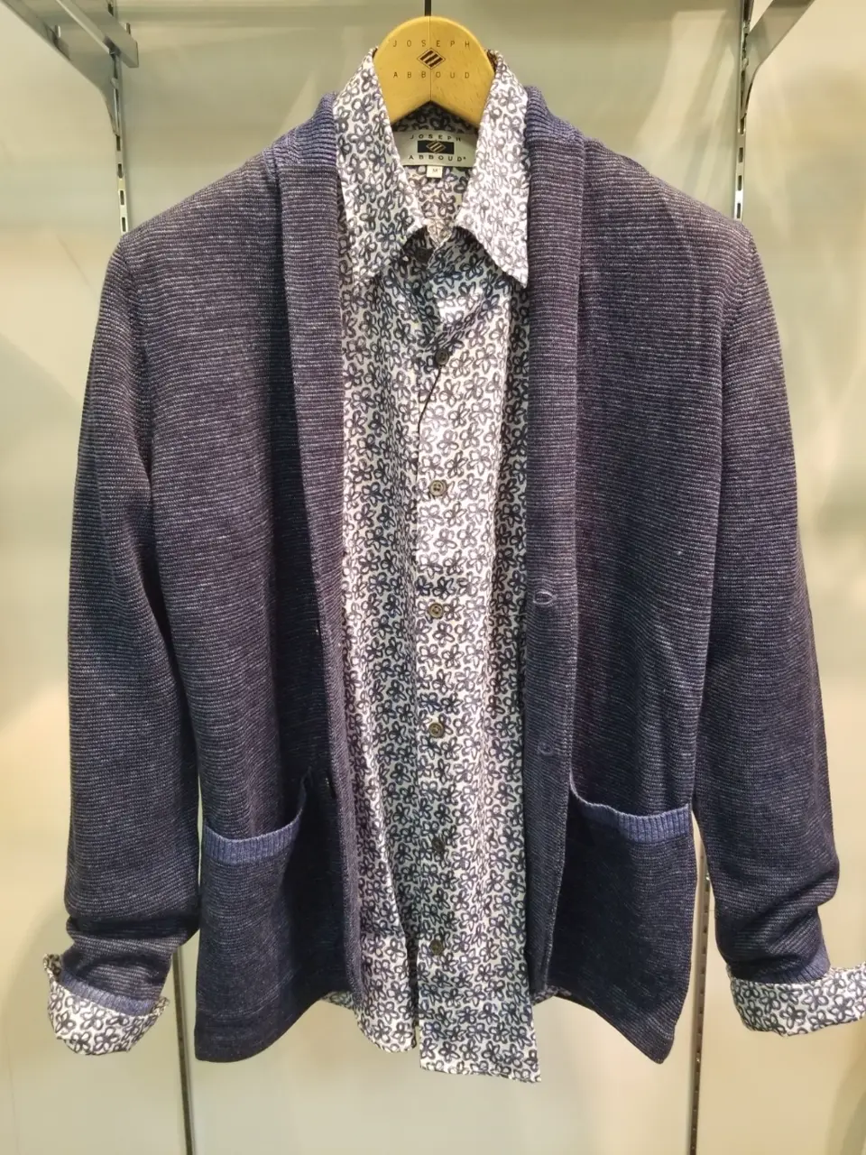 JOSEPH ABBOUD スタッフ コーディネート画像