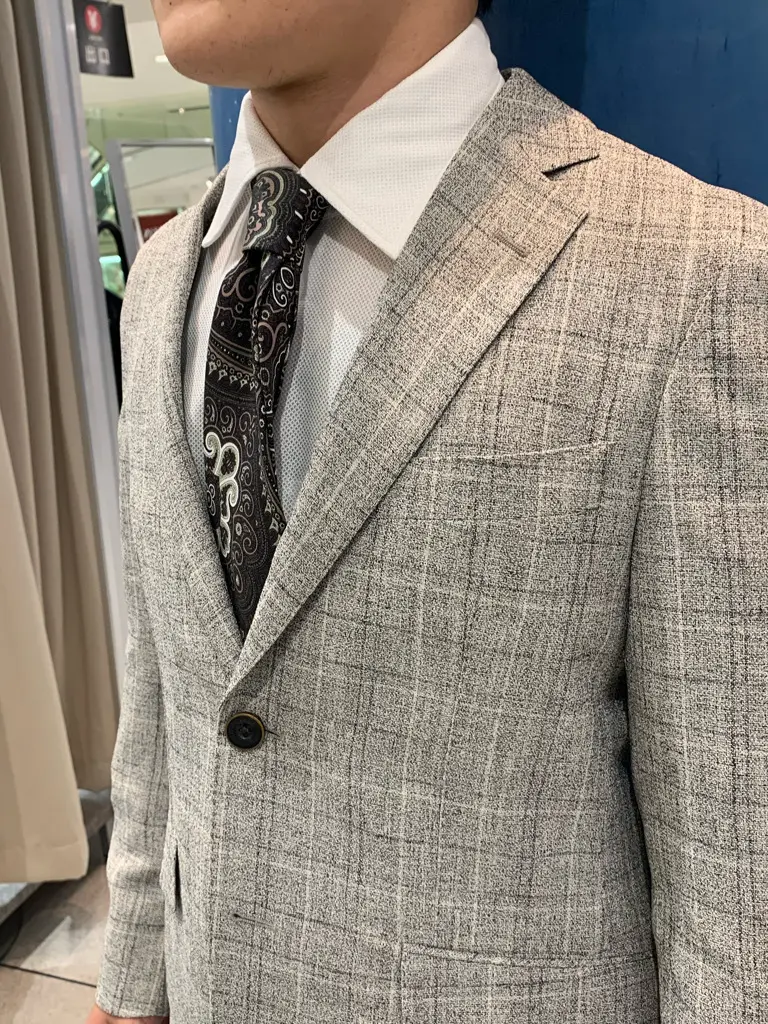 JOSEPH ABBOUD 高橋 コーディネート画像
