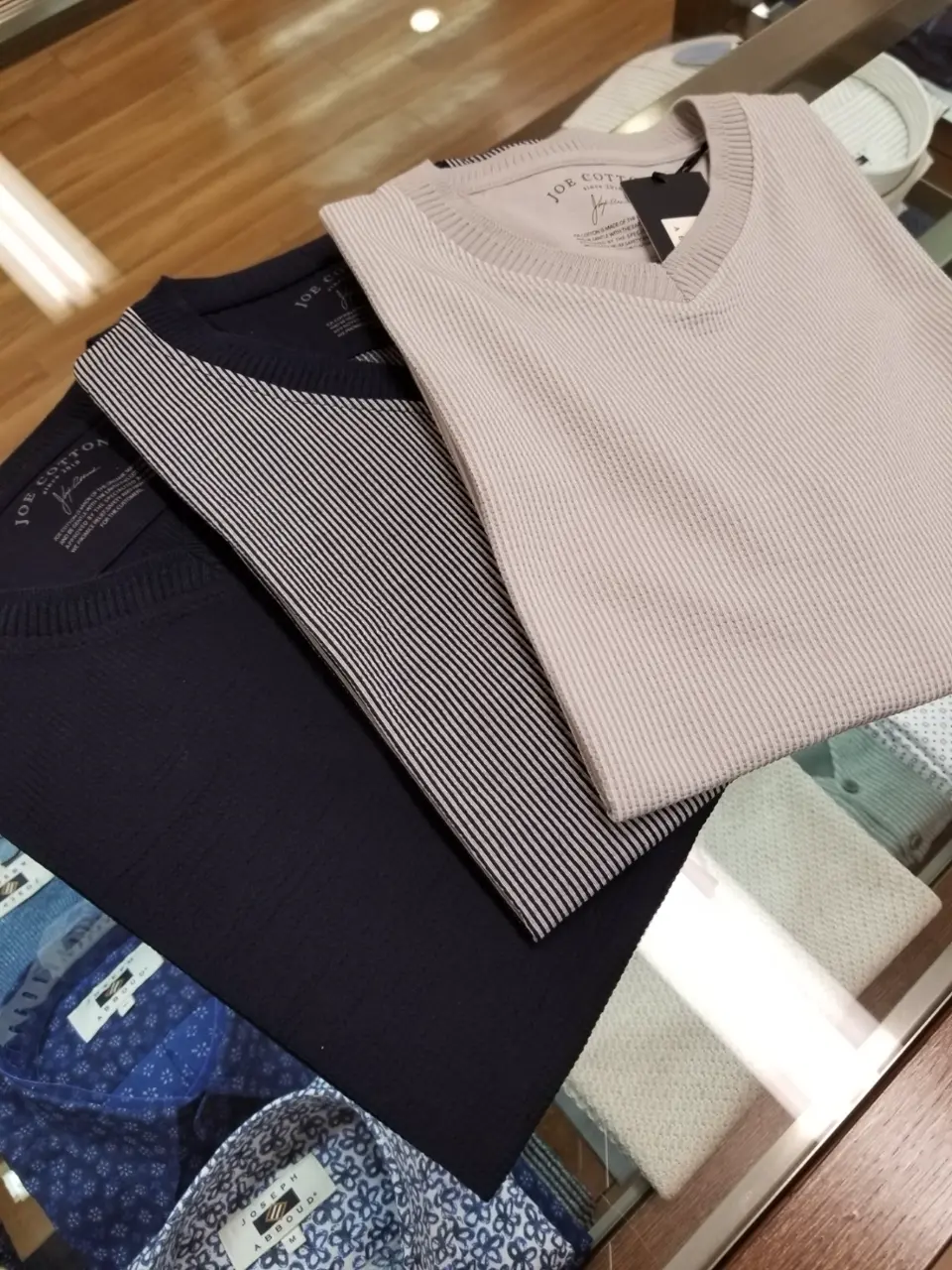 JOSEPH ABBOUD 藤川 コーディネート画像