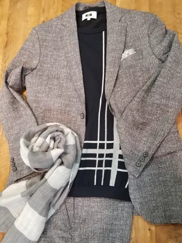 JOSEPH ABBOUD スタッフ コーディネート画像