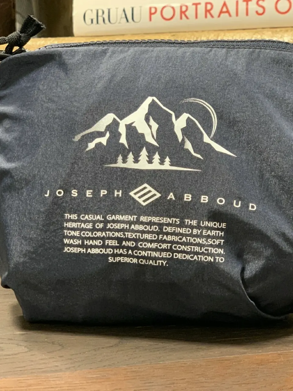 JOSEPH ABBOUD 高橋 コーディネート画像