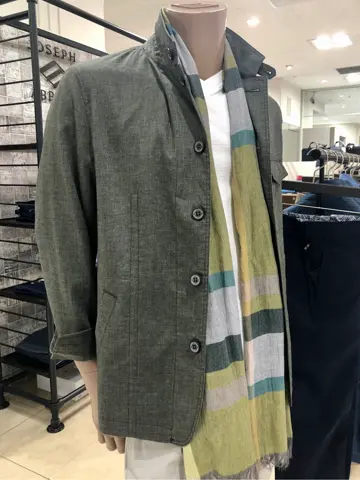 JOSEPH ABBOUD Konda コーディネート画像