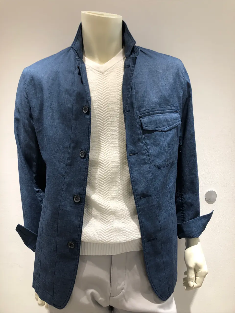  小籏 コーディネート画像