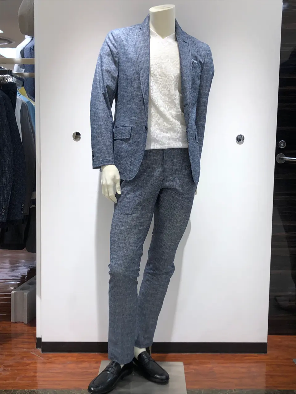  小籏 コーディネート画像