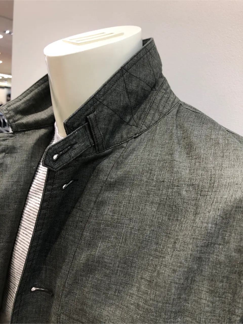 JOSEPH ABBOUD 小籏 コーディネート画像