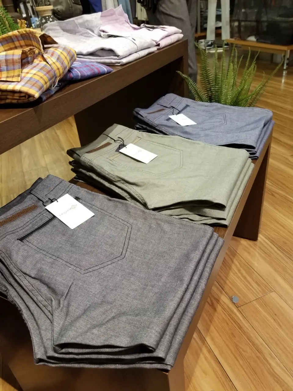 JOSEPH ABBOUD 藤川 コーディネート画像