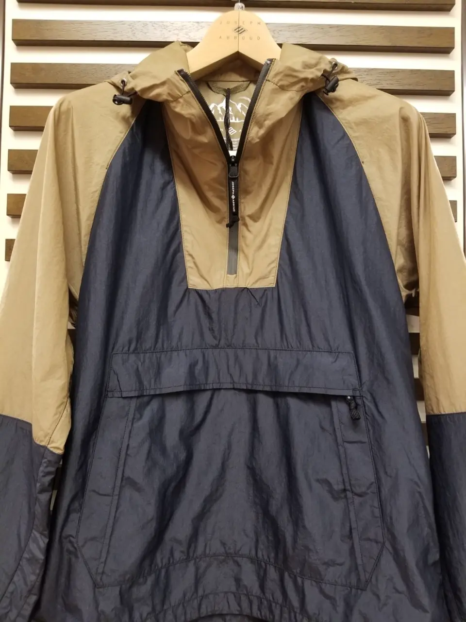 JOSEPH ABBOUD 藤川 コーディネート画像