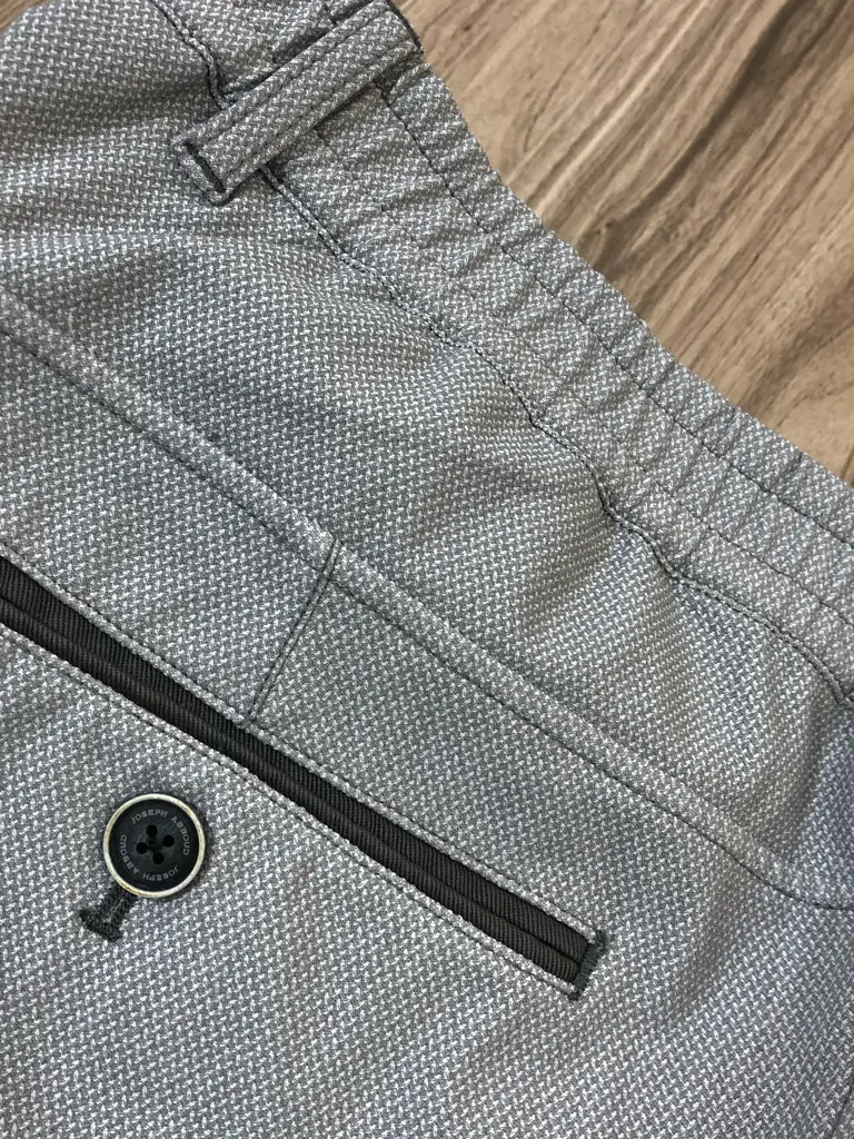 JOSEPH ABBOUD 森部 コーディネート画像