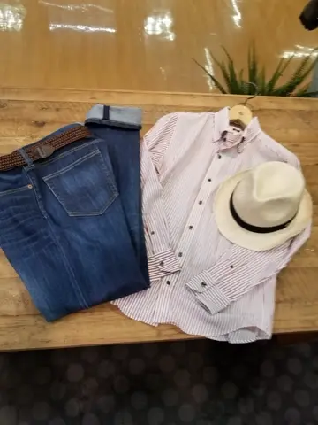 JOSEPH ABBOUD スタッフ コーディネート画像