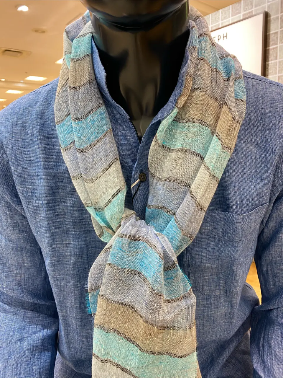 JOSEPH ABBOUD 瀬野 コーディネート画像