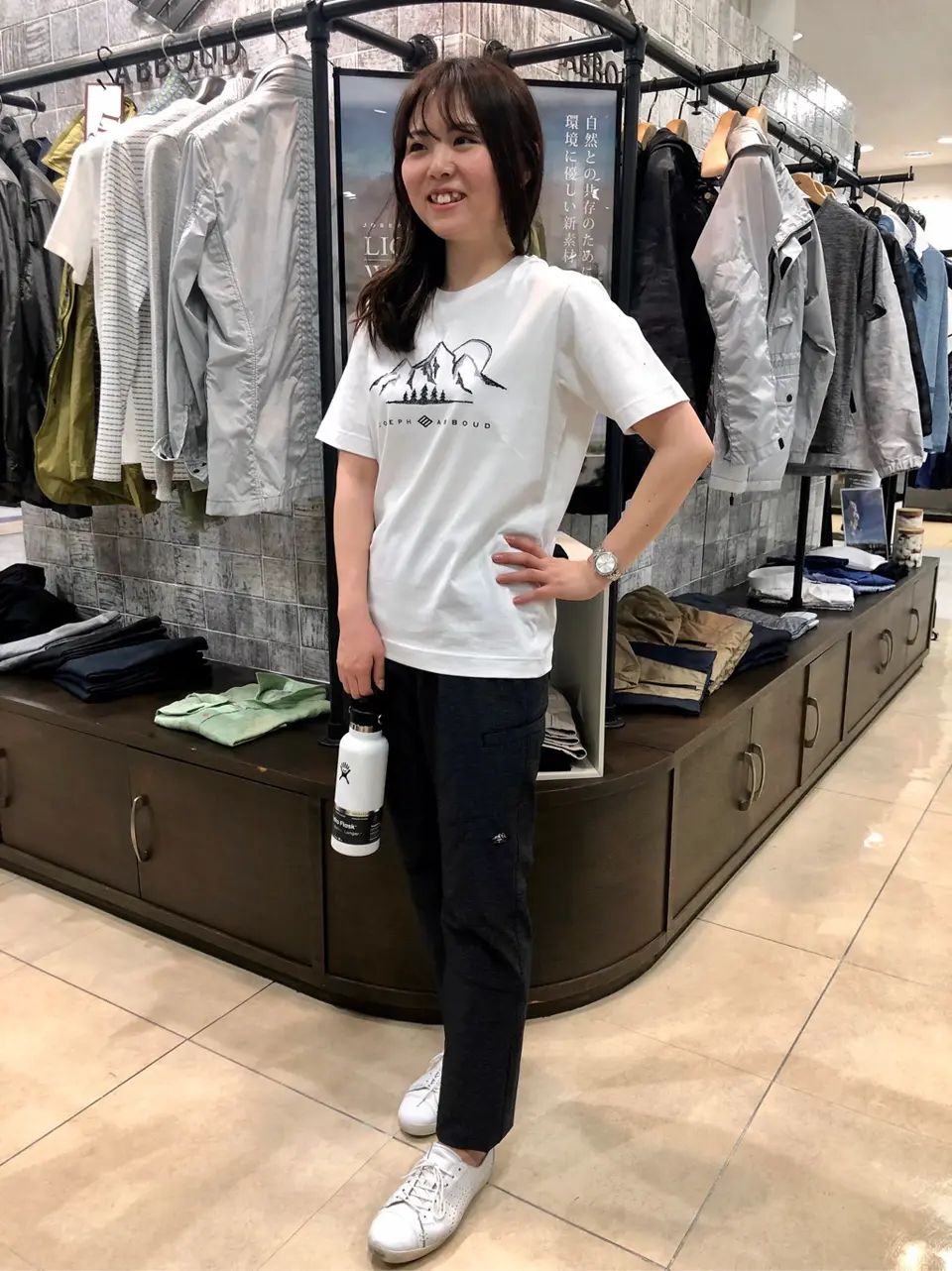 JOSEPH ABBOUD Konda コーディネート画像