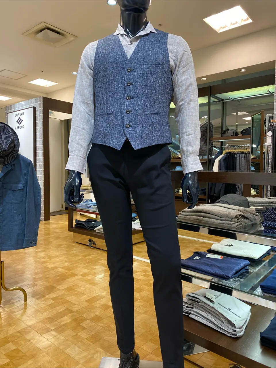 JOSEPH ABBOUD 瀬野 コーディネート画像