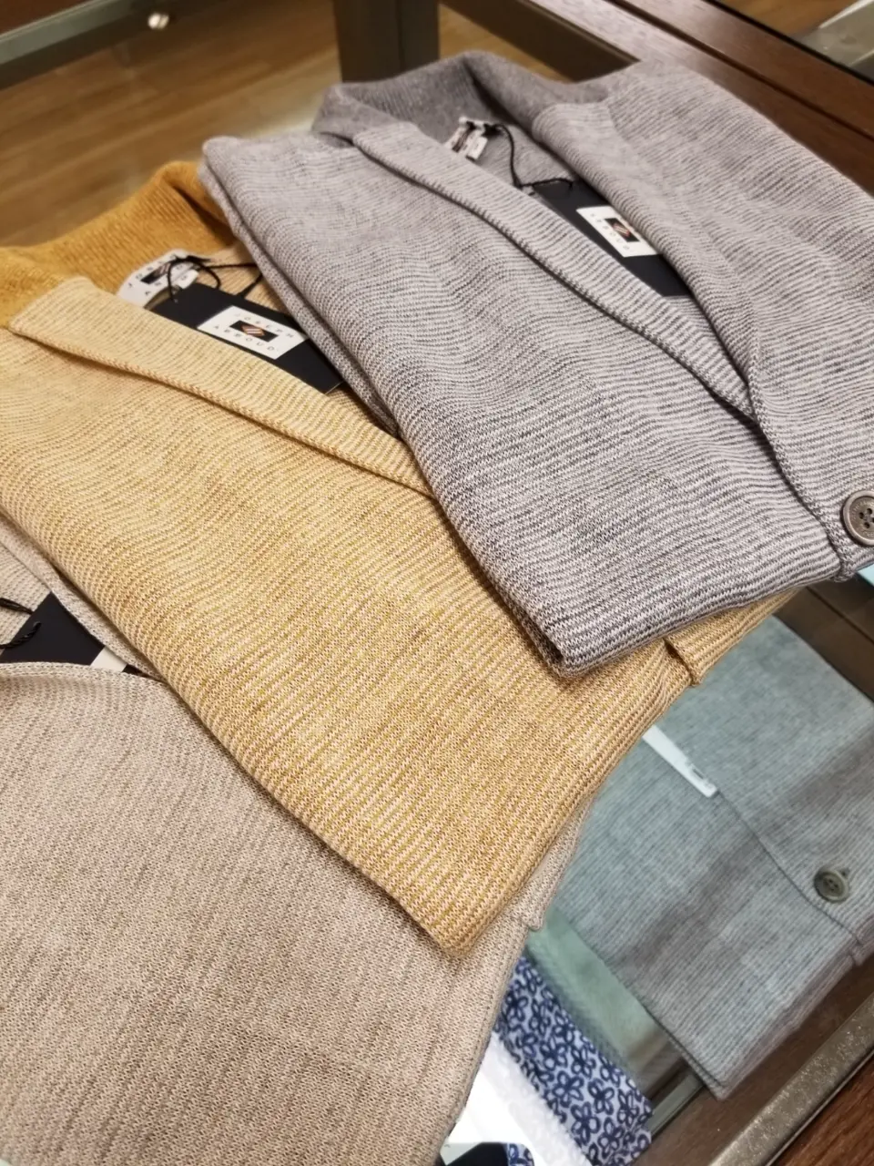 JOSEPH ABBOUD 藤川 コーディネート画像